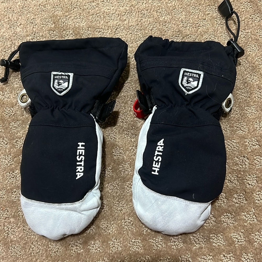 Hestra size 7 black and white mittens